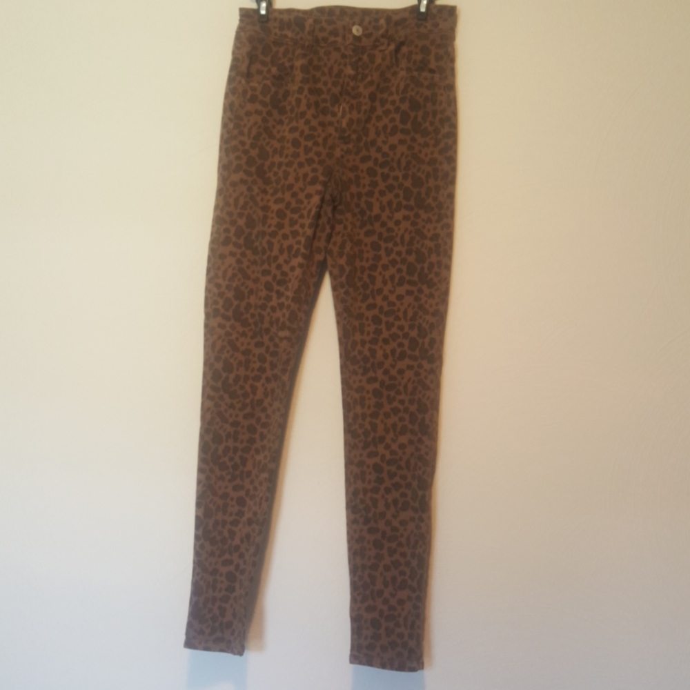 American Eagle Brown Leopard Print Jegging Size 6